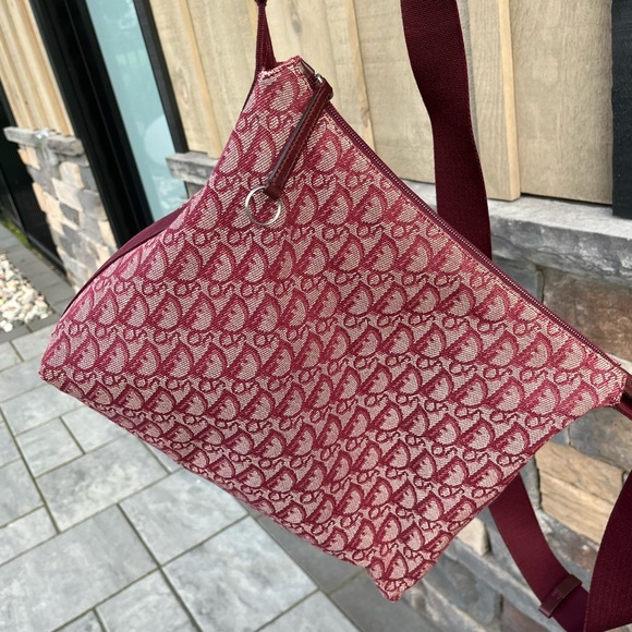 *TRENDING!* Authentic DIOR Trotter Zip Messenger Crossbody - Picture 14 of 15